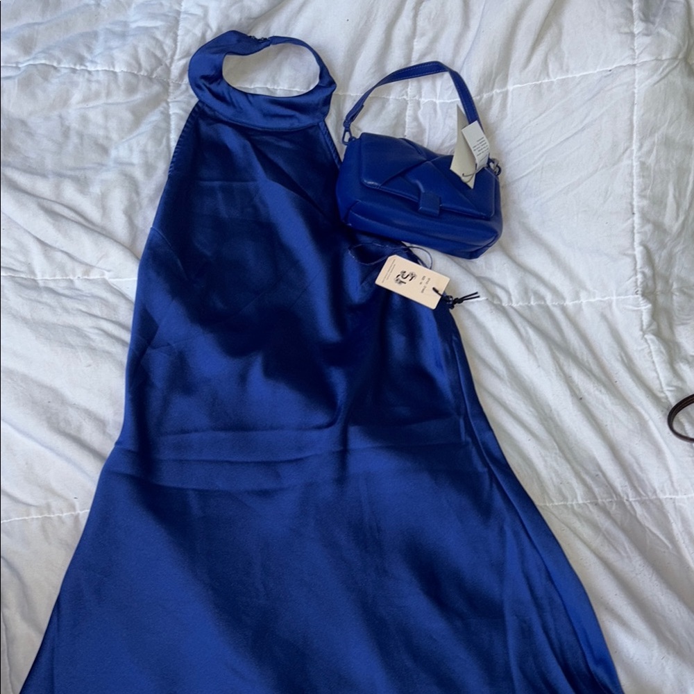 NWT sincerely Jules blue halter dress size medium w/ matching target bag